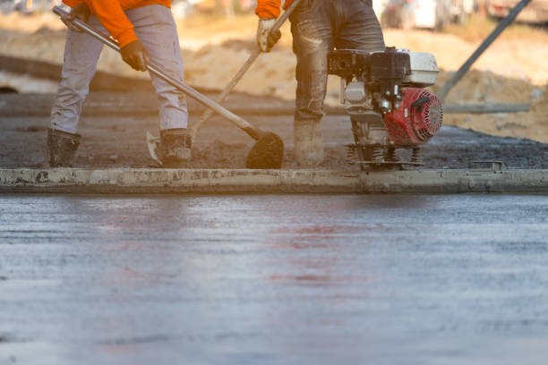 Best Concrete Walkway Installation  in Massapequa, NY